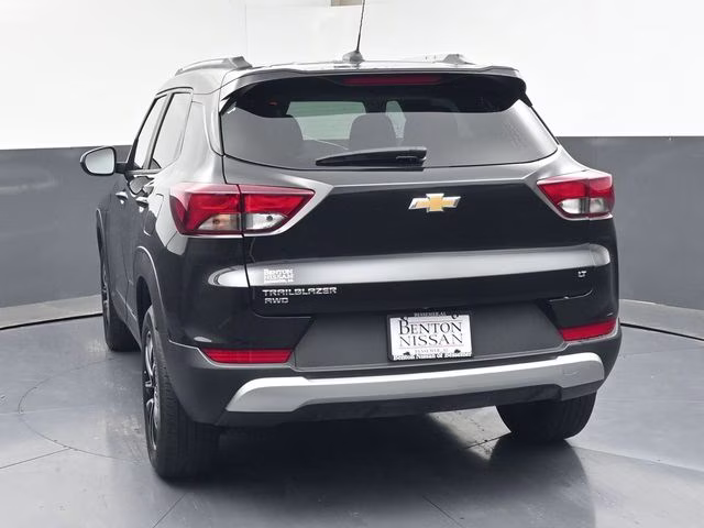 2025 Mosaic Black Metallic Chevrolet Trailblazer LT AWD SUV