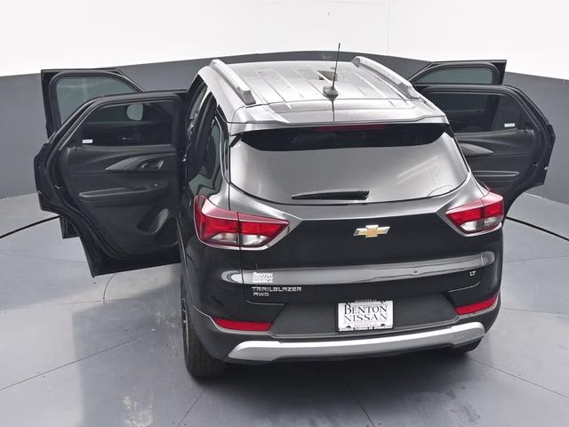 2025 Mosaic Black Metallic Chevrolet Trailblazer LT AWD SUV