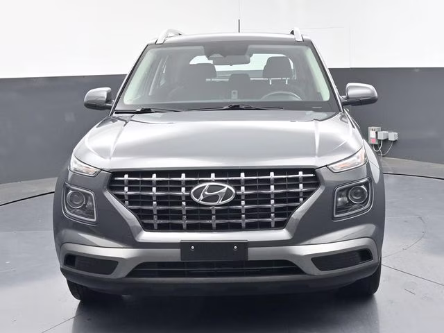 2025 Ecotronic Gray Hyundai Venue SEL FWD SUV