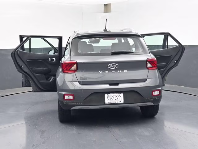 2025 Ecotronic Gray Hyundai Venue SEL FWD SUV