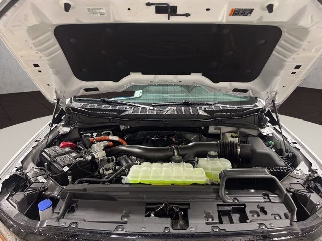 2026 Oxford White Ford F-150 XLT Black Appearance 4X4 Truck