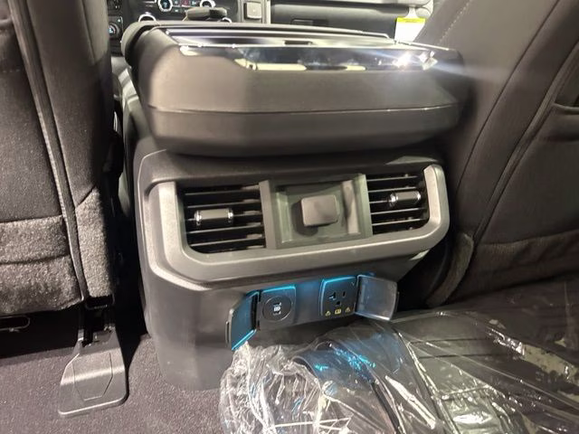 2026 Oxford White Ford F-150 XLT Black Appearance 4X4 Truck