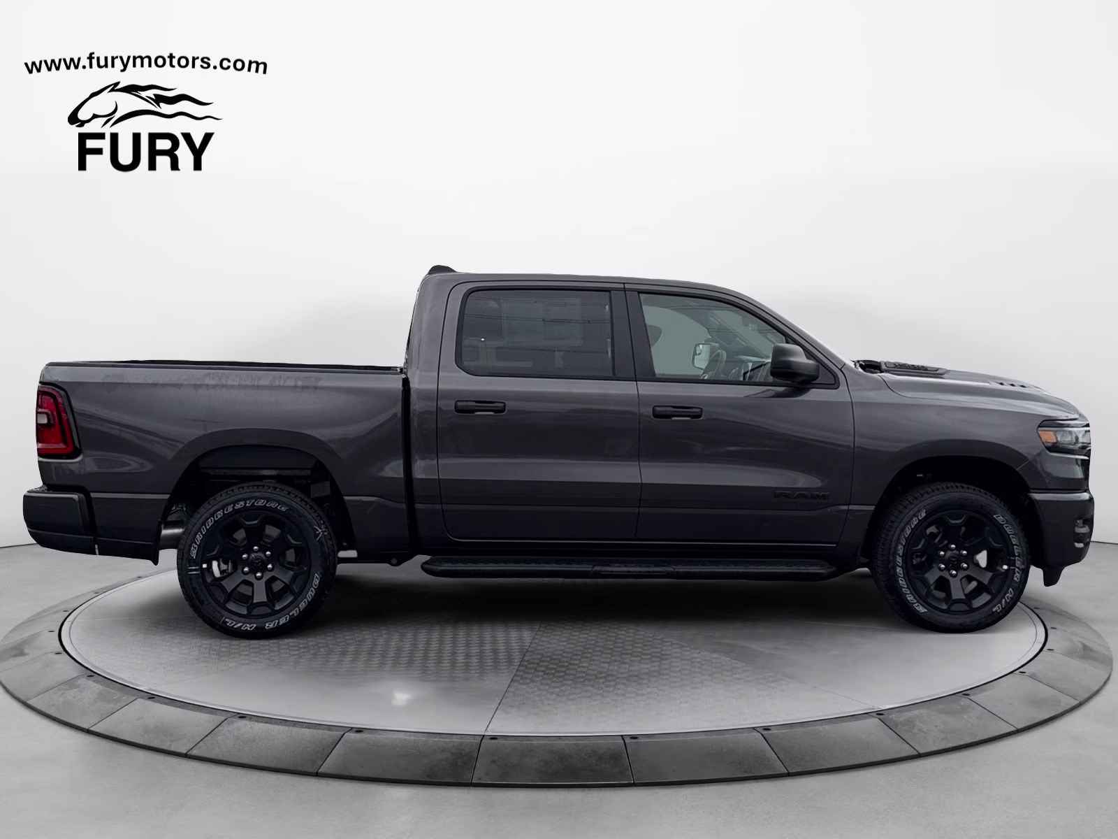 2026 Diamond Black Crystal Pearlcoat Ram 1500 Express 4X4 Truck