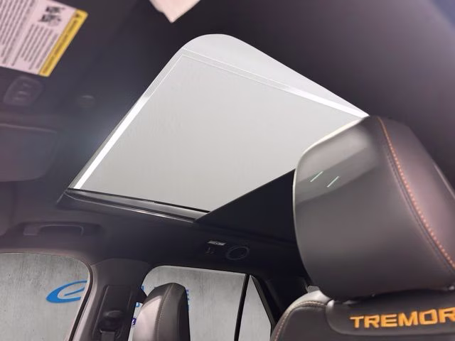 2026 Star White Metallic Tri-Coat Ford Explorer Tremor 4X4 SUV