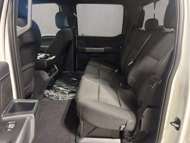 2026 Oxford White Ford F-150 XLT Black Appearance 4X4 Truck