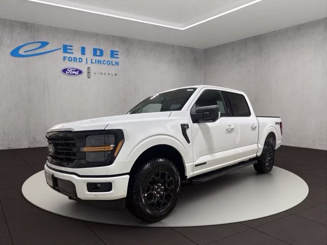 2026 Oxford White Ford F-150 XLT Black Appearance 4X4 Truck