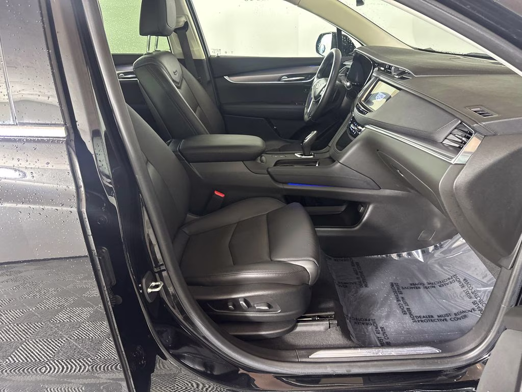 2019 Stellar Black Metallic Cadillac XT5 Premium Luxury FWD SUV