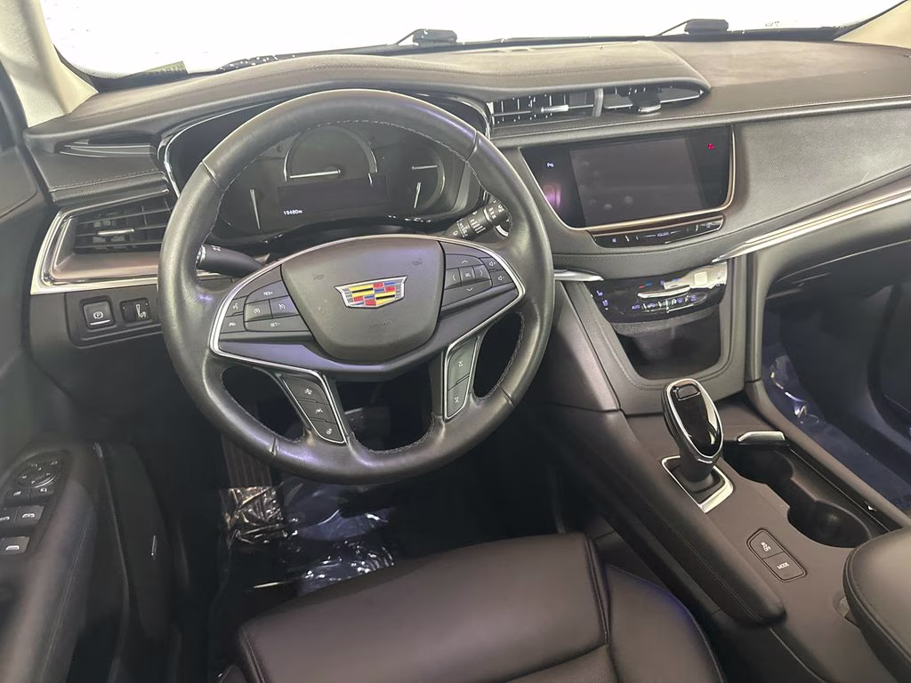 2019 Stellar Black Metallic Cadillac XT5 Premium Luxury FWD SUV