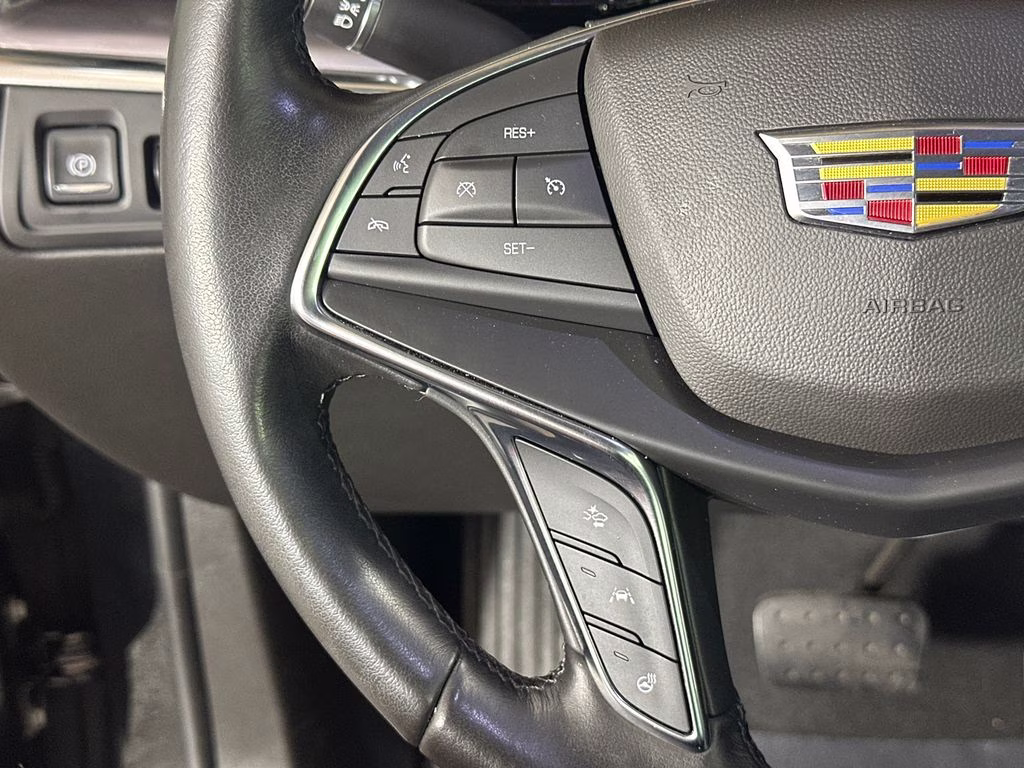 2019 Stellar Black Metallic Cadillac XT5 Premium Luxury FWD SUV