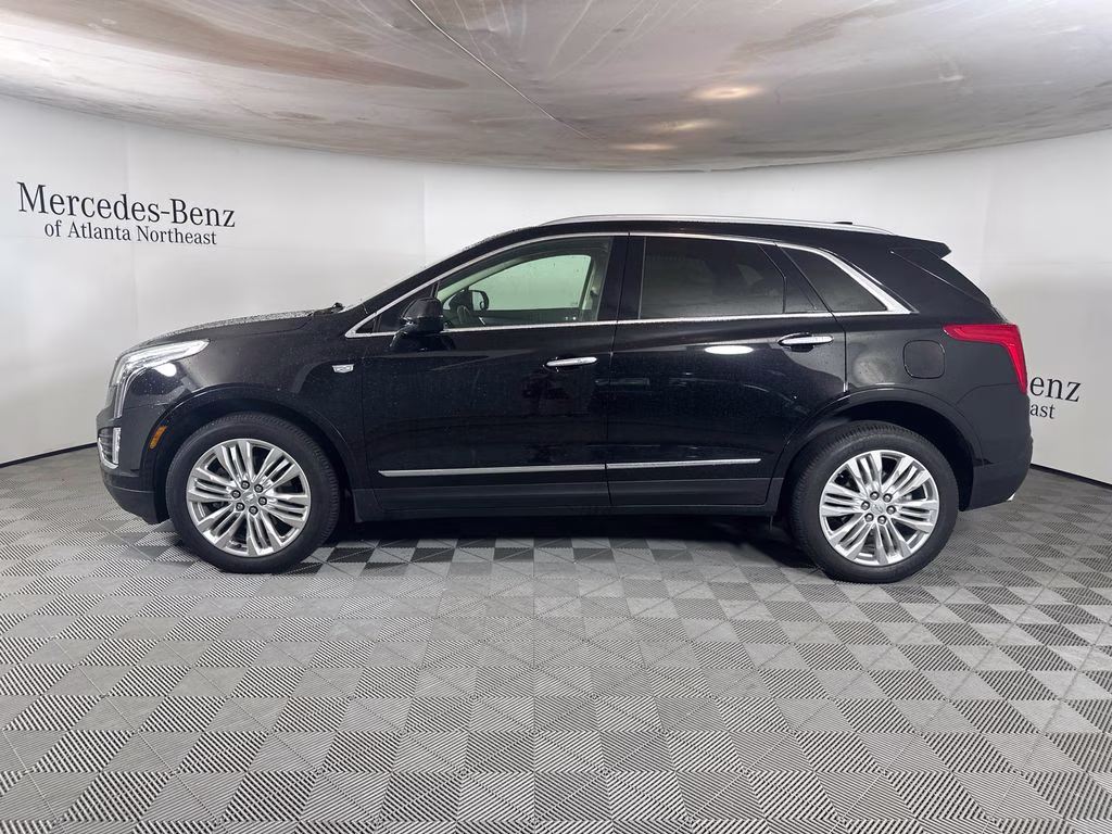 2019 Stellar Black Metallic Cadillac XT5 Premium Luxury FWD SUV
