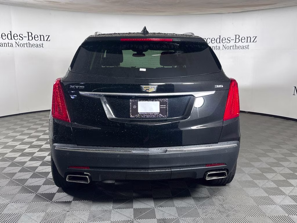 2019 Stellar Black Metallic Cadillac XT5 Premium Luxury FWD SUV