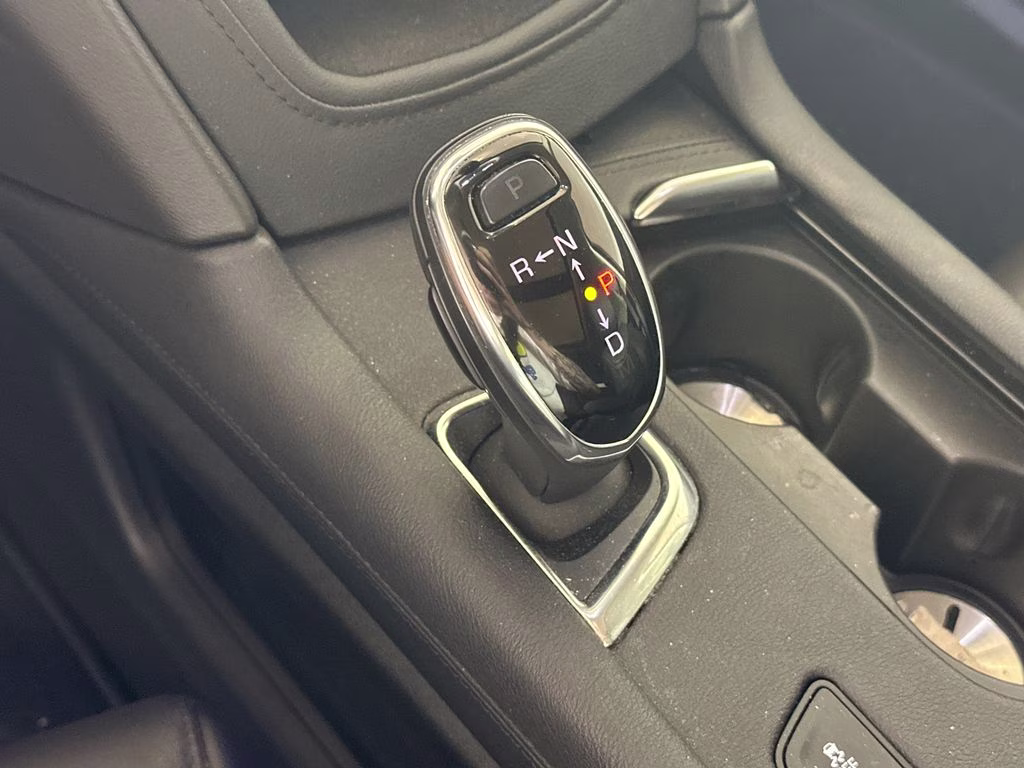 2019 Stellar Black Metallic Cadillac XT5 Premium Luxury FWD SUV