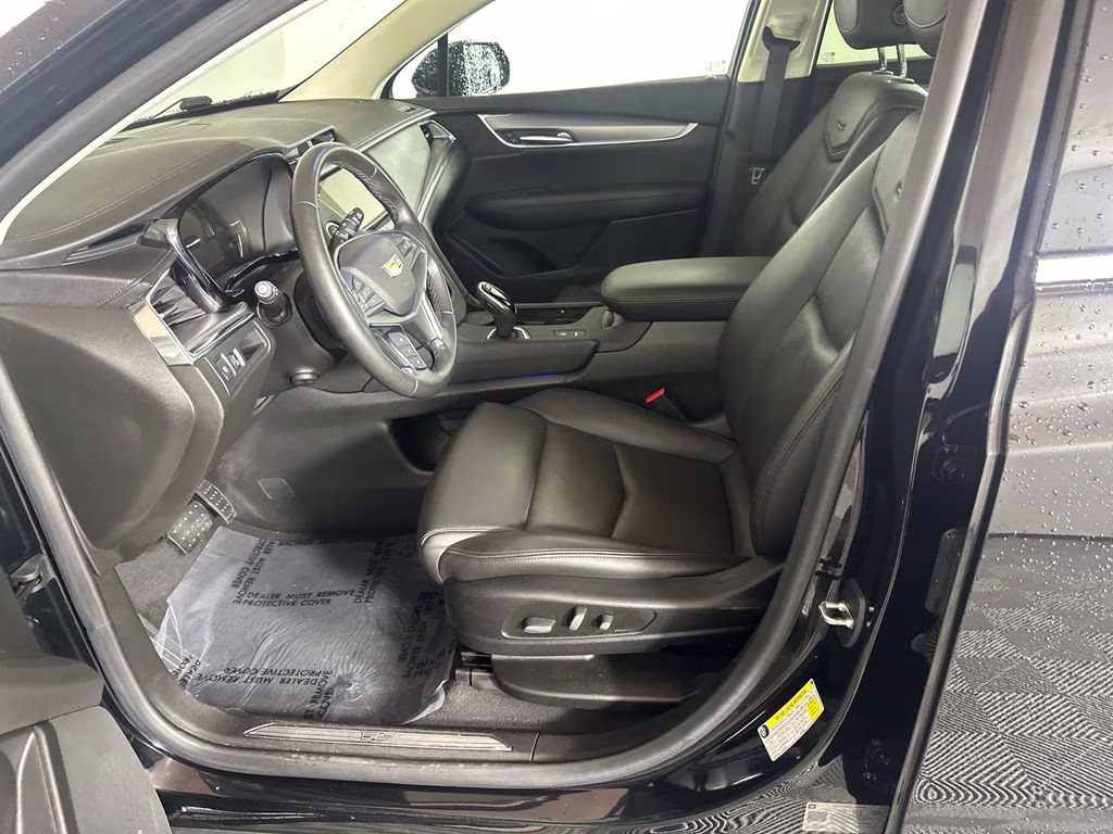 2019 Stellar Black Metallic Cadillac XT5 Premium Luxury FWD SUV