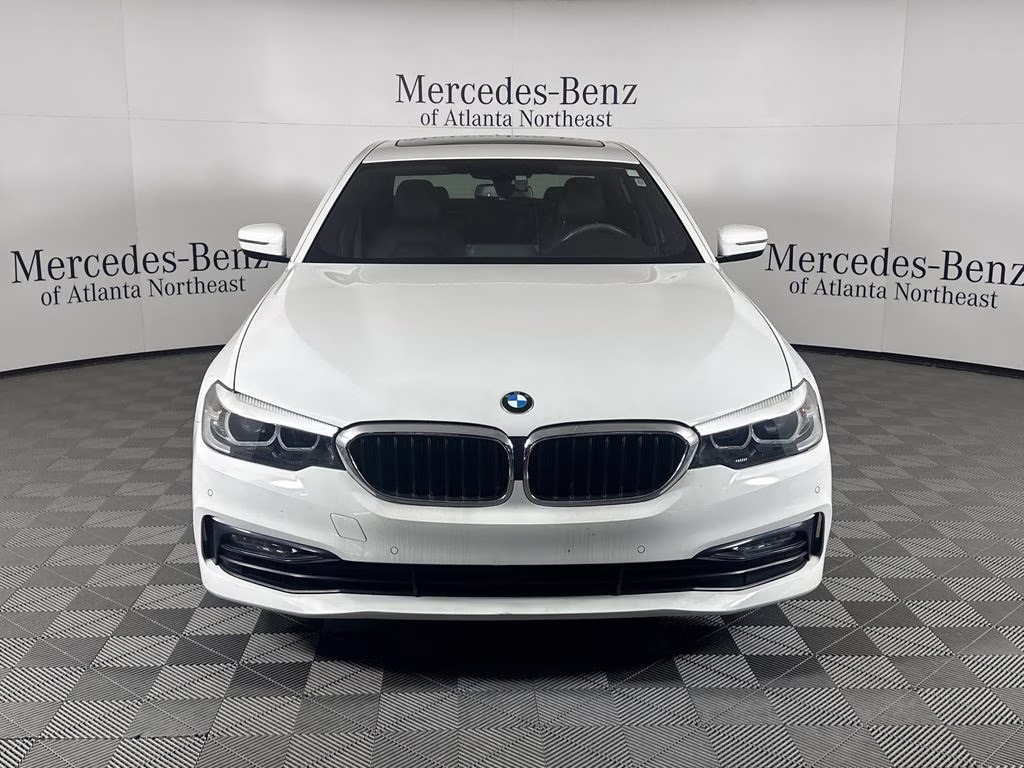 2017 Alpine White BMW 5 Series 530i RWD Sedan