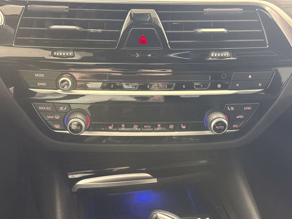 2017 Alpine White BMW 5 Series 530i RWD Sedan