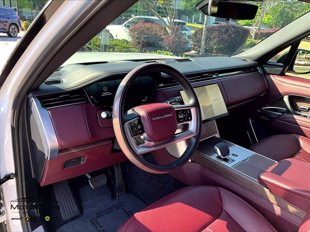 2025 Fuji White Land Rover Range Rover Autobiography SV AWD SUV