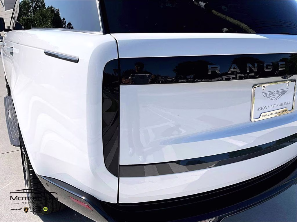2025 Fuji White Land Rover Range Rover Autobiography SV AWD SUV