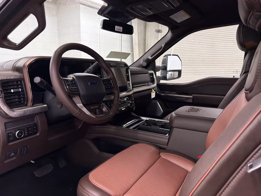 2026 STAR WHITE Ford Super Duty F-250 SRW King Ranch 4X4 Truck