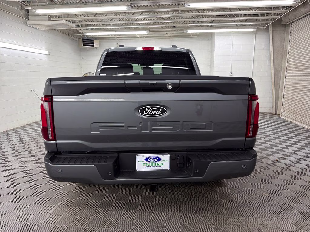 2026 CARBONIZED GRAY Ford F-150 Lariat RWD Truck