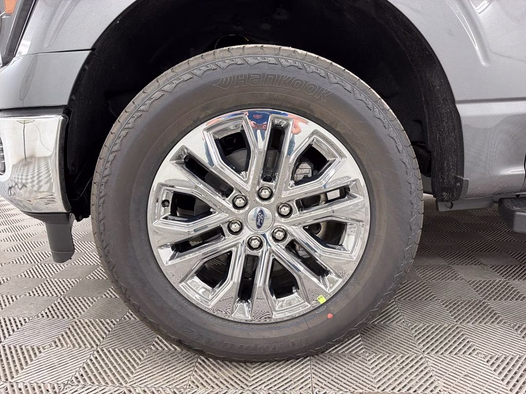 2026 CARBONIZED GRAY Ford F-150 Lariat 4X4 Truck