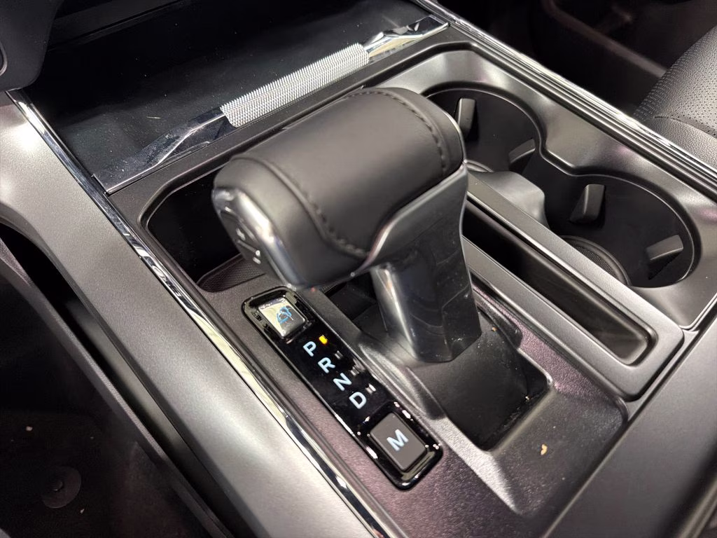 2026 CARBONIZED GRAY Ford F-150 Lariat 4X4 Truck