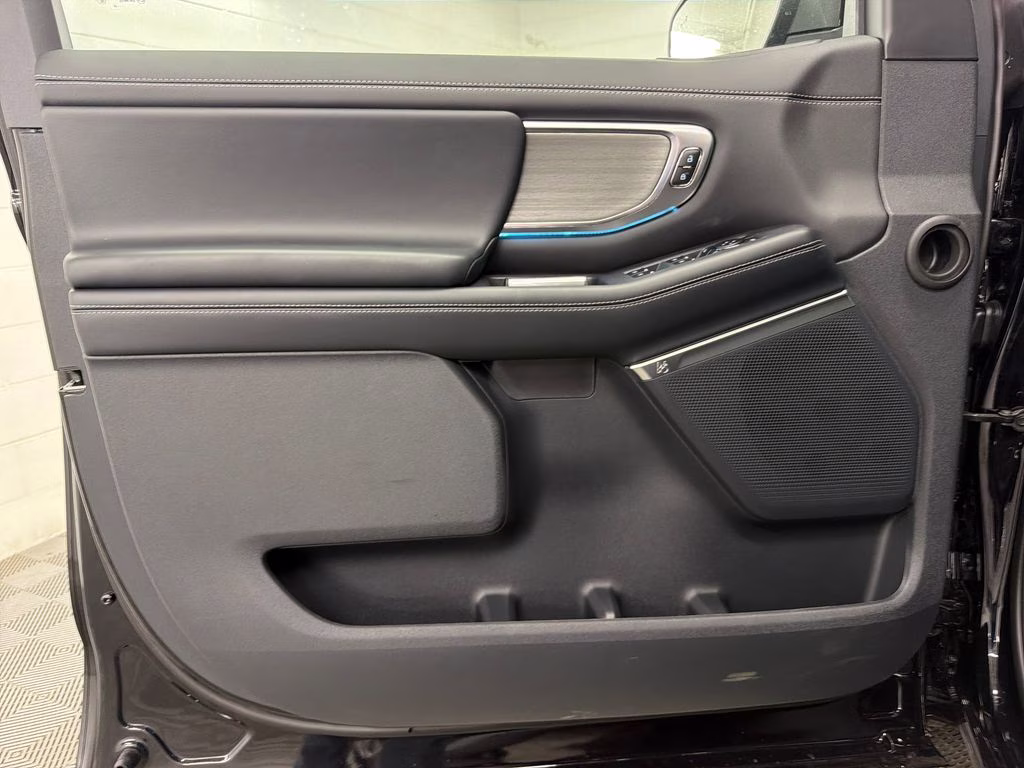 2026 AGATE BLACK Ford Expedition Max Platinum 4X4 SUV