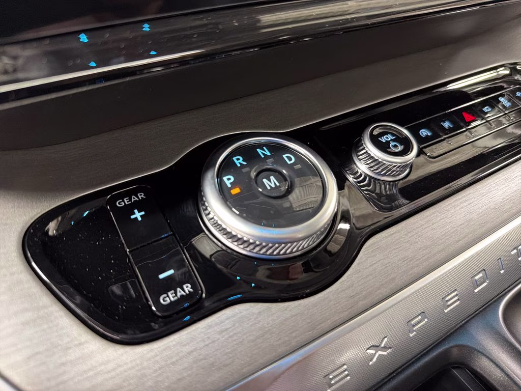 2026 AGATE BLACK Ford Expedition Max Platinum 4X4 SUV