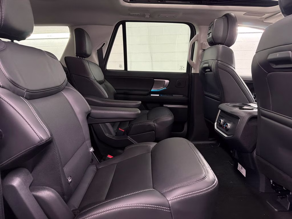 2026 AGATE BLACK Ford Expedition Max Platinum 4X4 SUV
