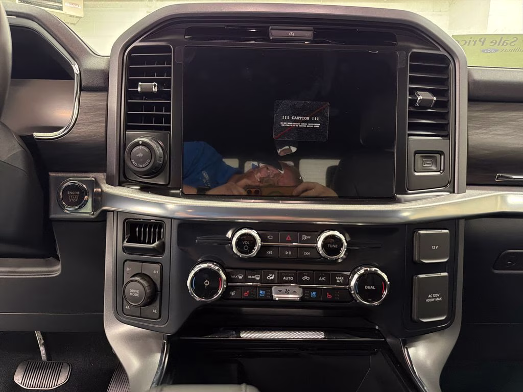 2026 CARBONIZED GRAY Ford F-150 Lariat 4X4 Truck