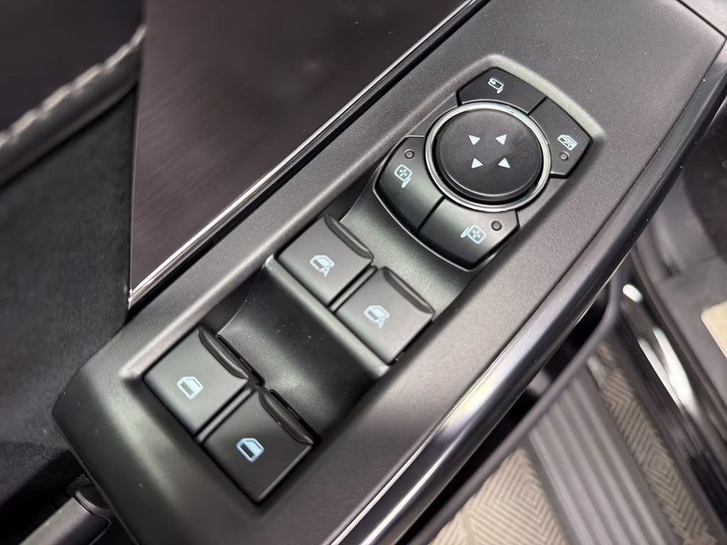 2026 AGATE BLACK Ford F-150 Platinum 4X4 Truck