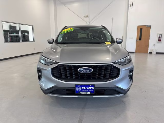 2024 Silver Ford Escape Platinum AWD SUV