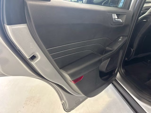 2024 Silver Ford Escape Platinum AWD SUV