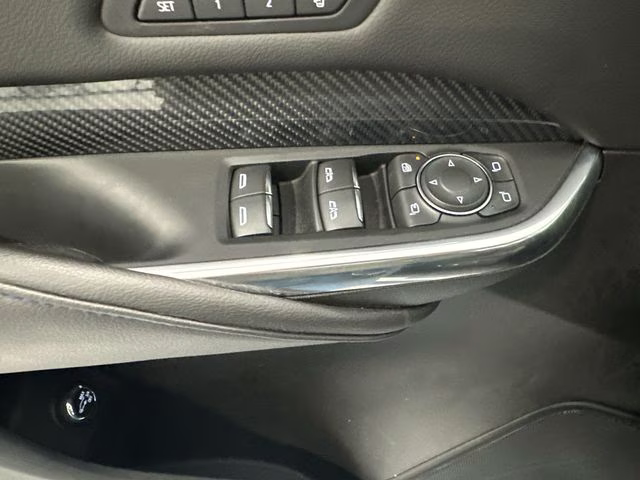 2024 Crystal White Tricoat Cadillac XT4 Sport AWD SUV