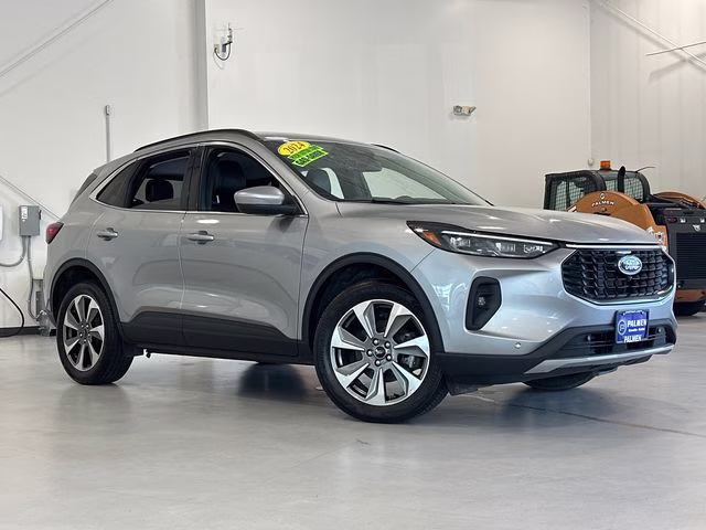 2024 Silver Ford Escape Platinum AWD SUV