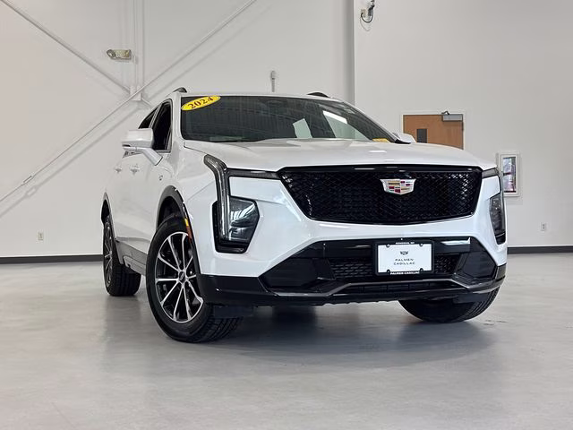 2024 Crystal White Tricoat Cadillac XT4 Sport AWD SUV