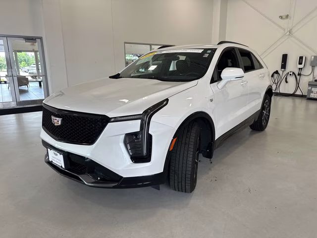 2024 Crystal White Tricoat Cadillac XT4 Sport AWD SUV