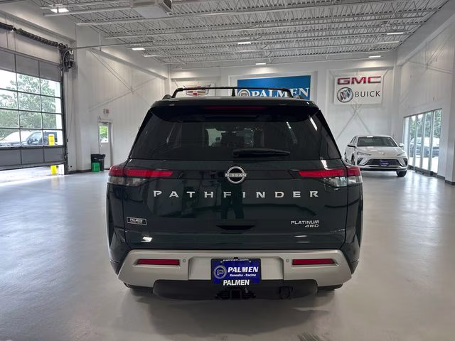2024 Obsidian Green Pearl/Super Black Nissan Pathfinder Platinum 4X4 SUV