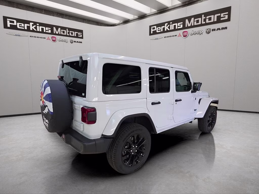 2025 Bright White Clearcoat Jeep Wrangler 4xe Sahara 4X4 SUV