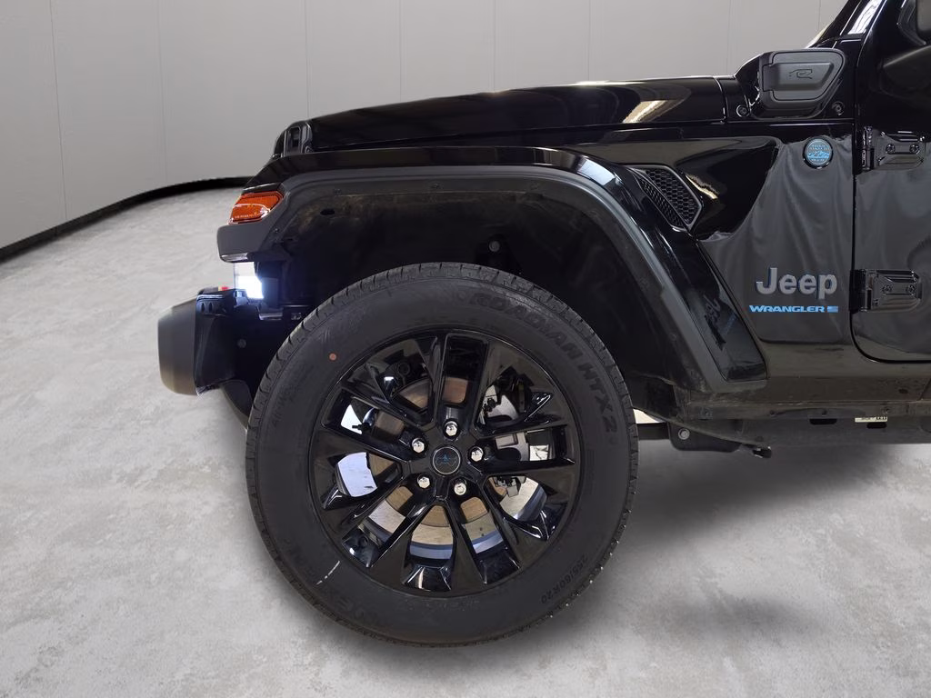 2025 Black Clearcoat Jeep Wrangler 4xe Sahara 4X4 SUV
