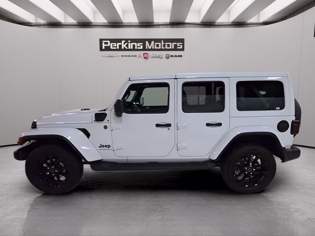 2025 Bright White Clearcoat Jeep Wrangler 4xe Sahara 4X4 SUV