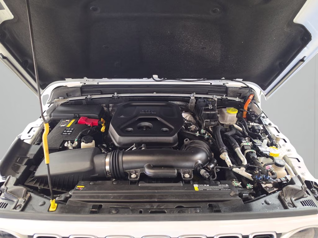 2025 Bright White Clearcoat Jeep Wrangler 4xe Sahara 4X4 SUV