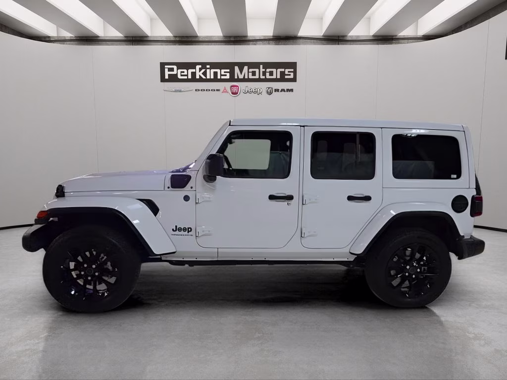 2025 Bright White Clearcoat Jeep Wrangler 4xe Sahara 4X4 SUV