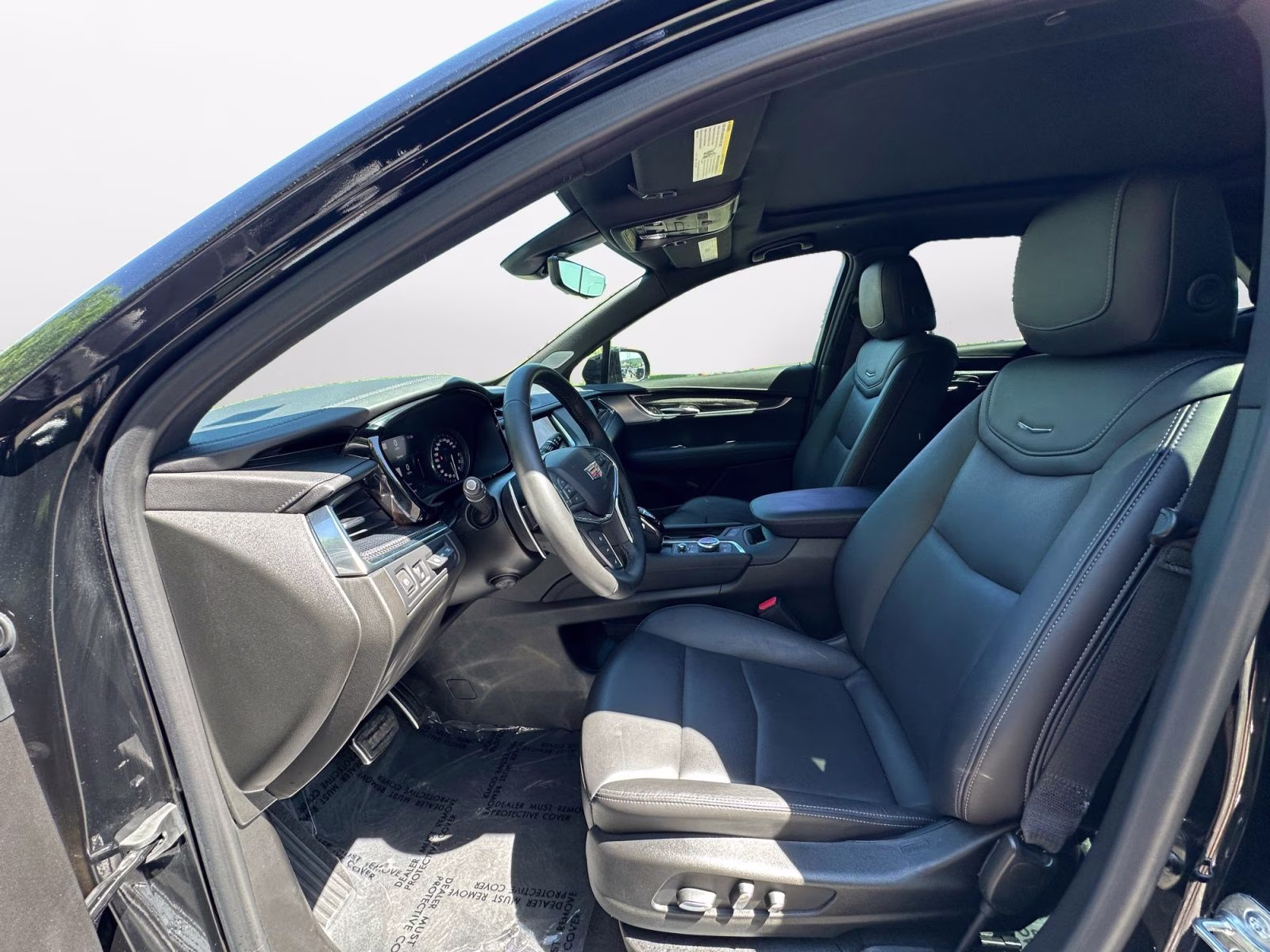 2025 Midnight Sky Metallic Cadillac XT5 Sport AWD SUV