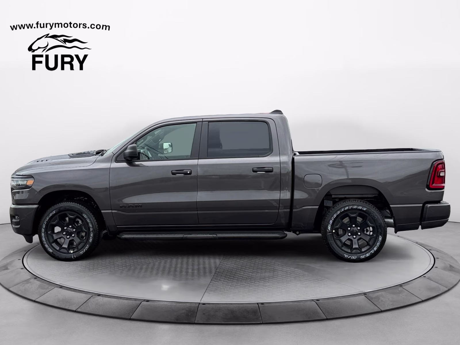 2026 Diamond Black Crystal Pearlcoat Ram 1500 Express 4X4 Truck