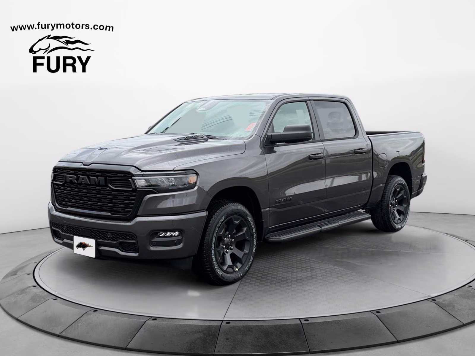 2026 Diamond Black Crystal Pearlcoat Ram 1500 Express 4X4 Truck