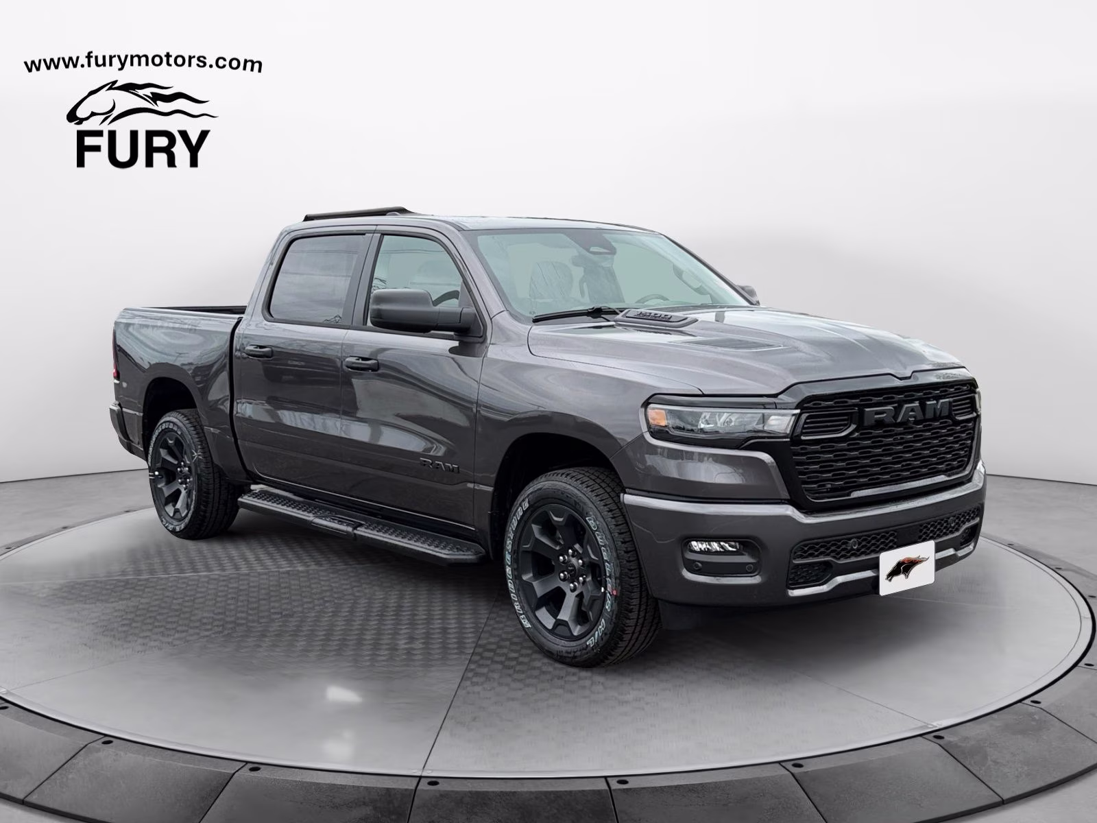 2026 Diamond Black Crystal Pearlcoat Ram 1500 Express 4X4 Truck