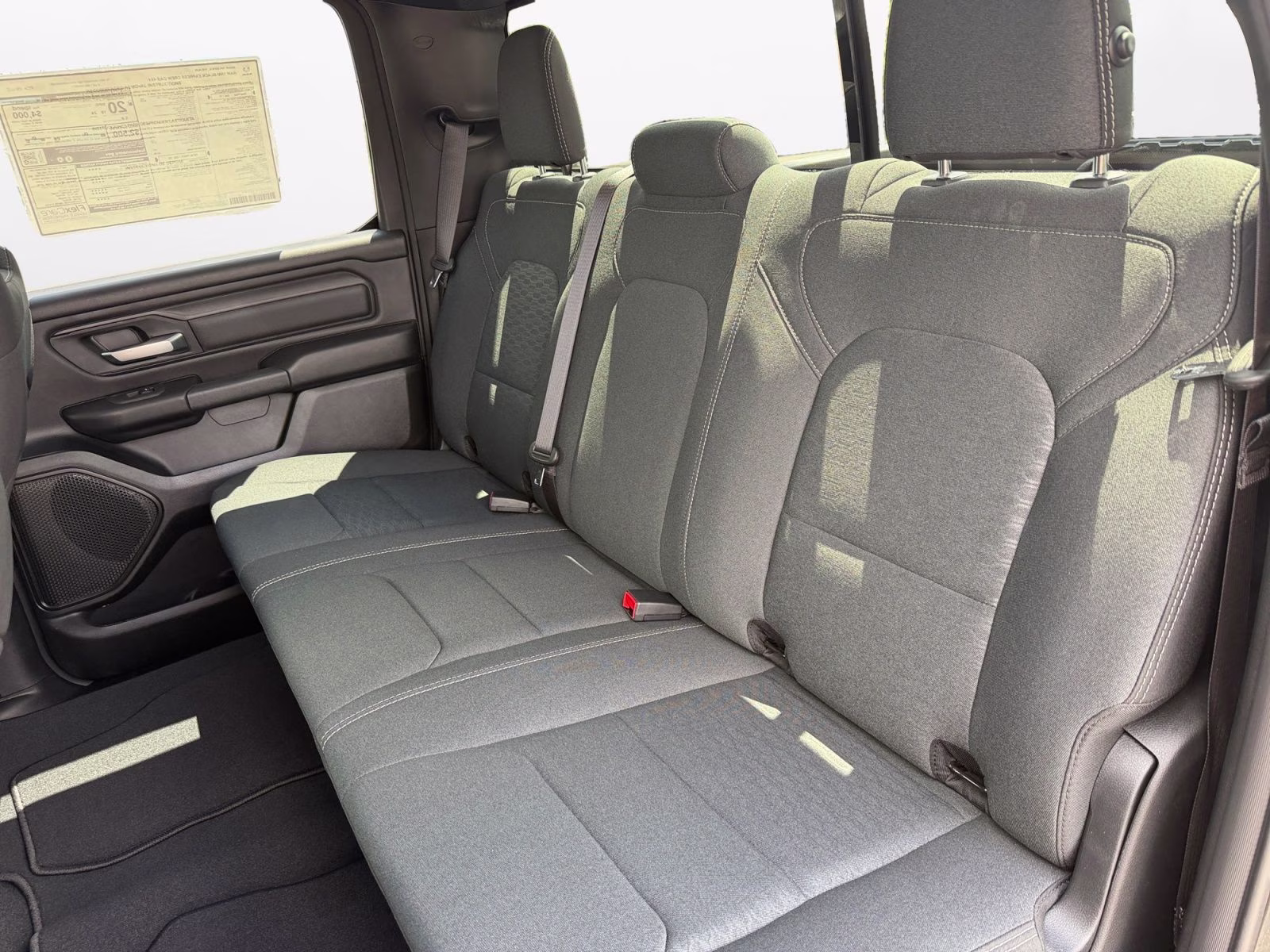 2026 Diamond Black Crystal Pearlcoat Ram 1500 Express 4X4 Truck