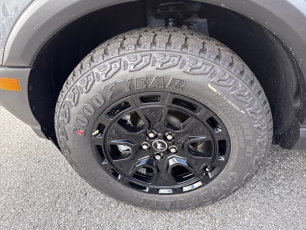 2026 Gray Metallic Ford Bronco Sport Outer Banks 4X4 SUV