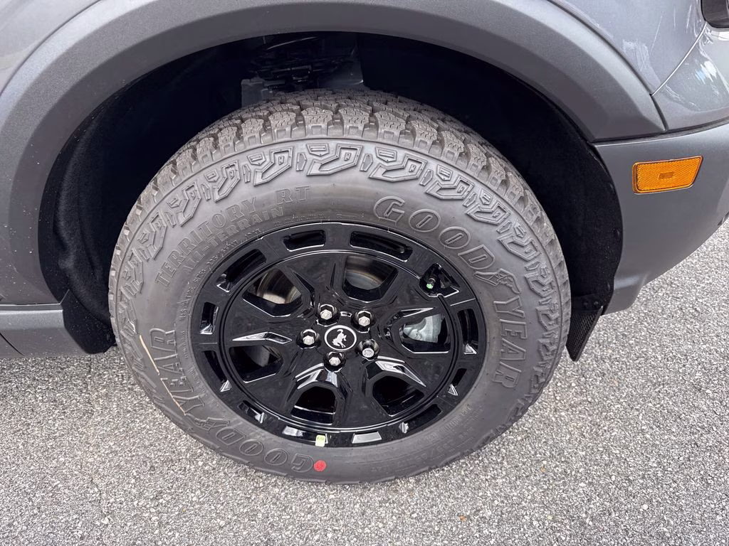 2026 Gray Metallic Ford Bronco Sport Outer Banks 4X4 SUV