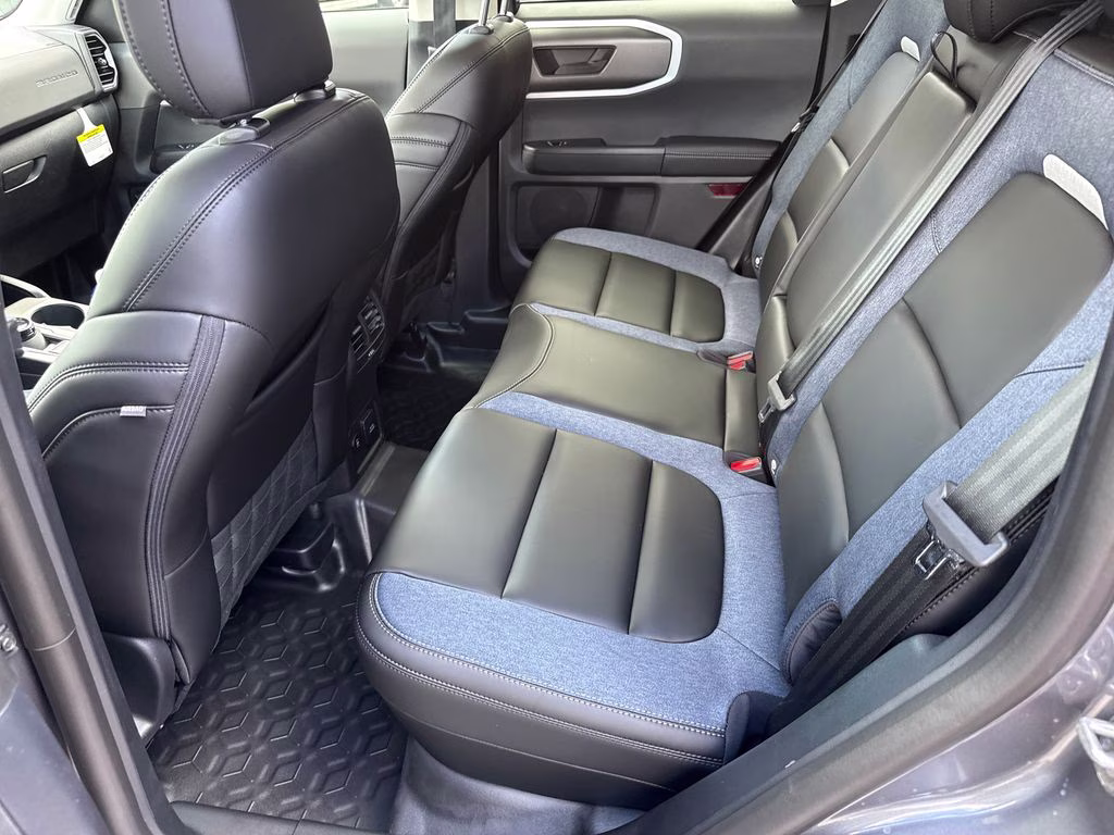 2026 Gray Metallic Ford Bronco Sport Outer Banks 4X4 SUV